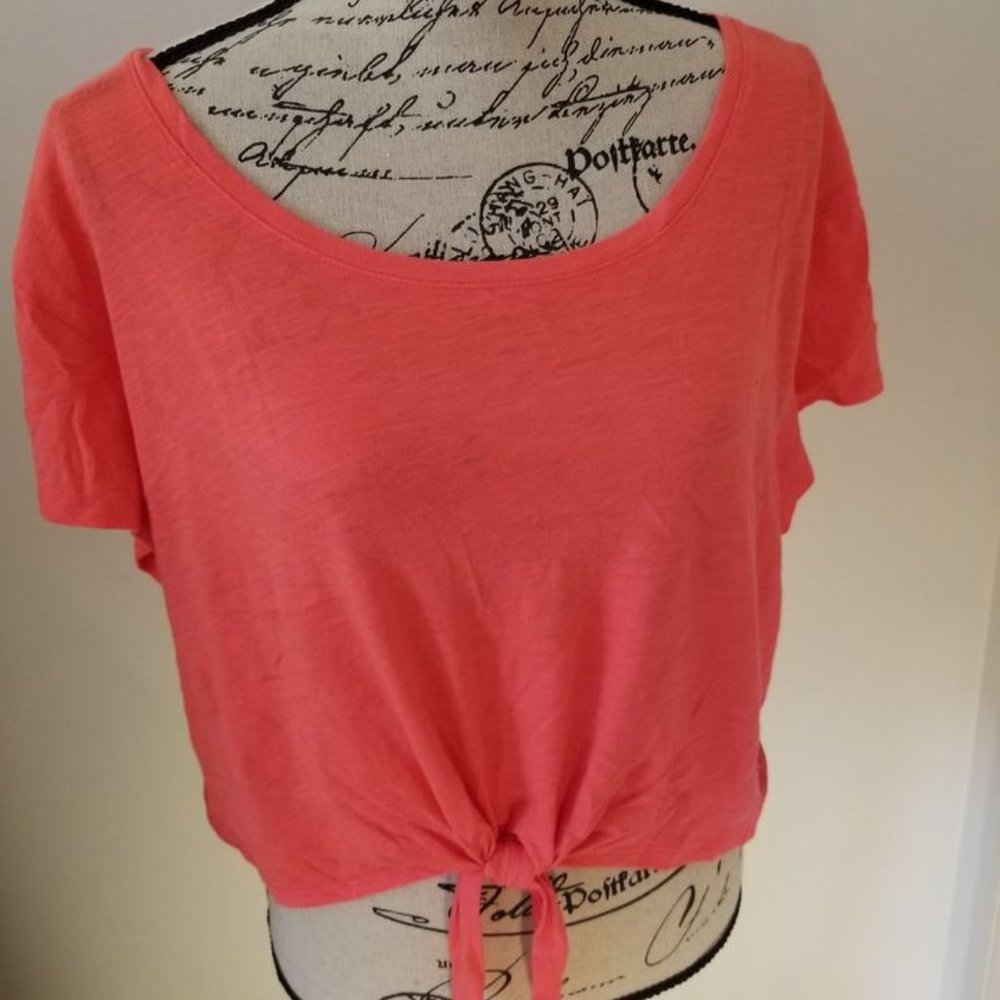 Coral Half Lace Crop, knot in Front (Girls/Teen)